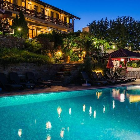 Chiflika Family Hotel Асеновград Экстерьер фото